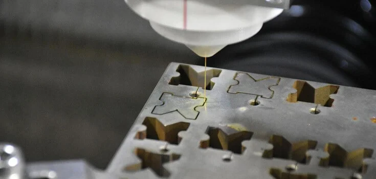 Cómo reducir la rotura de hilo en electroerosión | Guía técnica EDM