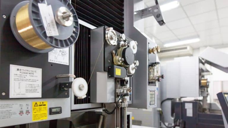 Hilos EDM para FANUC – Mayor Velocidad de Corte y Precisión