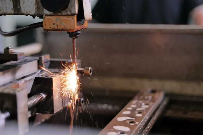 Comparativa de electrodos EDM – Cobre, Cobre-Tungsteno y Grafito